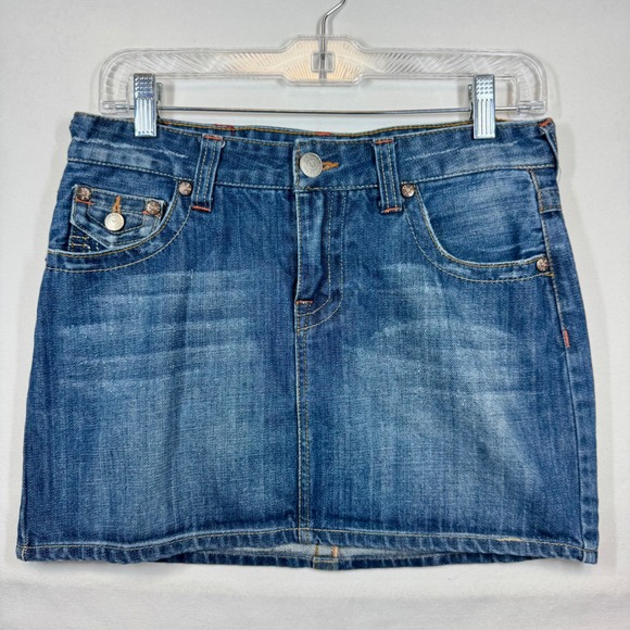True Religion Denim Mini Skirt Embroidered Pockets Blue Wash‎ Women's Sz Medium - Picture 1 of 8